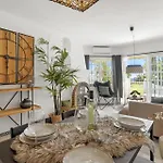 Vivi Homes - Mirazul - Front View - Pool - Terrace *